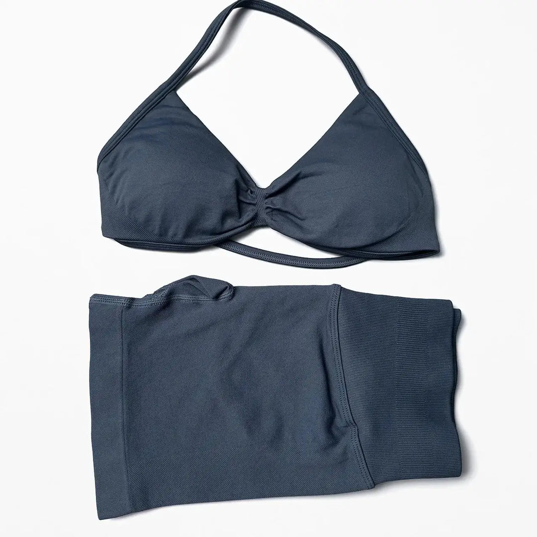 Seamless 2 Pieces Strappy Yoga Halter Bras Sets Scrunch Butt Sports Shorts Quick Dry Backless Gym Crop Tops with Pad Push Up Set