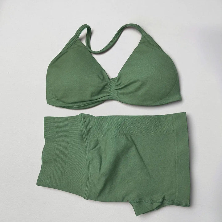 WANAYOU Seamless 2 Pcs Women Yoga Sets Halter Bras Sports Crop Tops Low Waist Scrunch Butt Gym Shorts Tight Quick Dry Leggings
