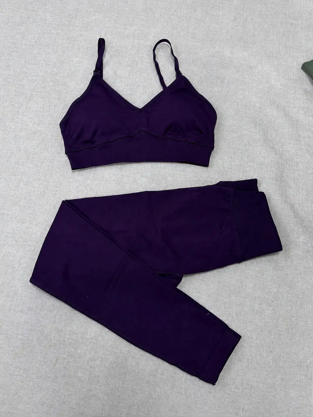 Quick Dry V Neck Sports Bra and Yoga Pants Set for Women, 90% Nylon 10% Spandex Moisture Wicking Two Piece Gym Fitness Workout Outfit, Strappy Crop Top Full Length Activewear for Running Training