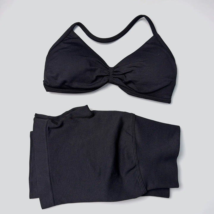 WANAYOU Seamless 2 Pcs Women Yoga Sets Halter Bras Sports Crop Tops Low Waist Scrunch Butt Gym Shorts Tight Quick Dry Leggings