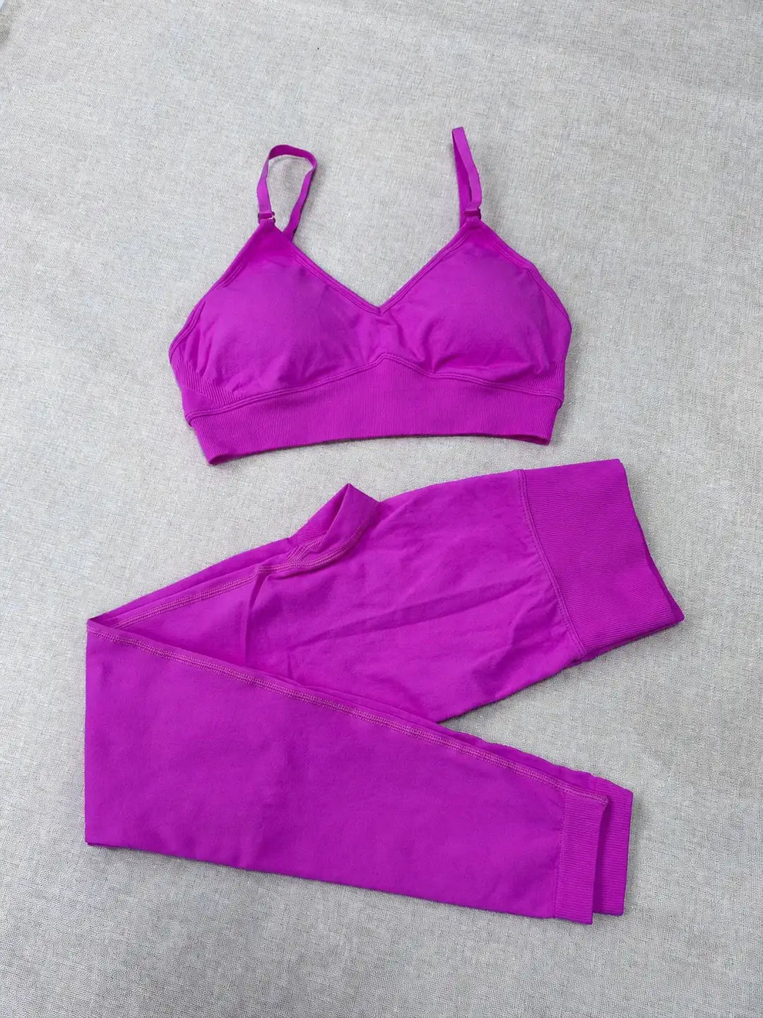 Quick Dry V Neck Sports Bra and Yoga Pants Set for Women, 90% Nylon 10% Spandex Moisture Wicking Two Piece Gym Fitness Workout Outfit, Strappy Crop Top Full Length Activewear for Running Training